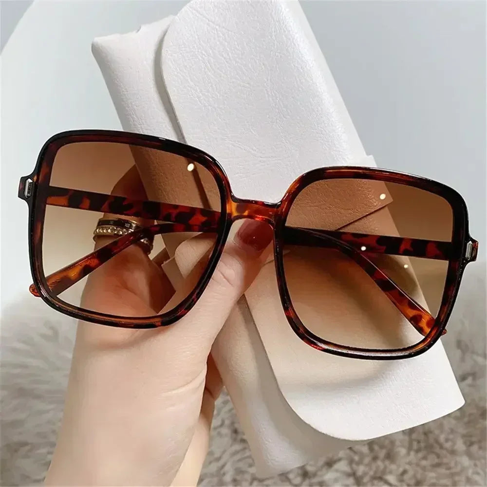 Retro Oversized Fashion Glasses